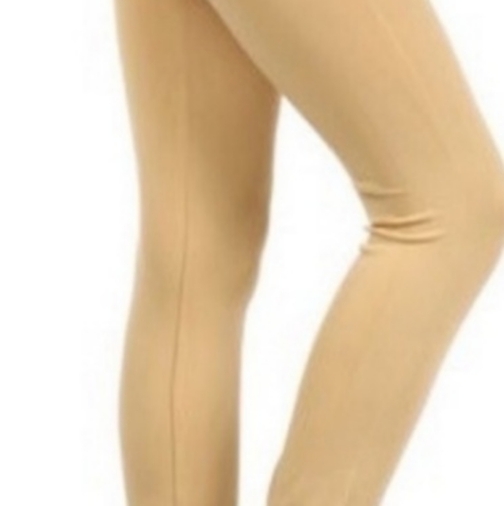 NWT nude leggings soft and stretchy one size/ small to large